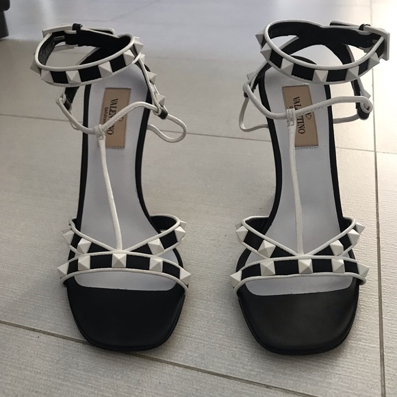 NEW Valentino Garavani Rockstud Sandals 36.5 - Picture 2 of 14